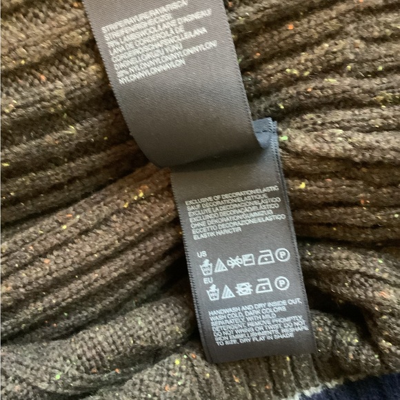 Tommy Hilfiger Cable knit sweater - Picture 7 of 7